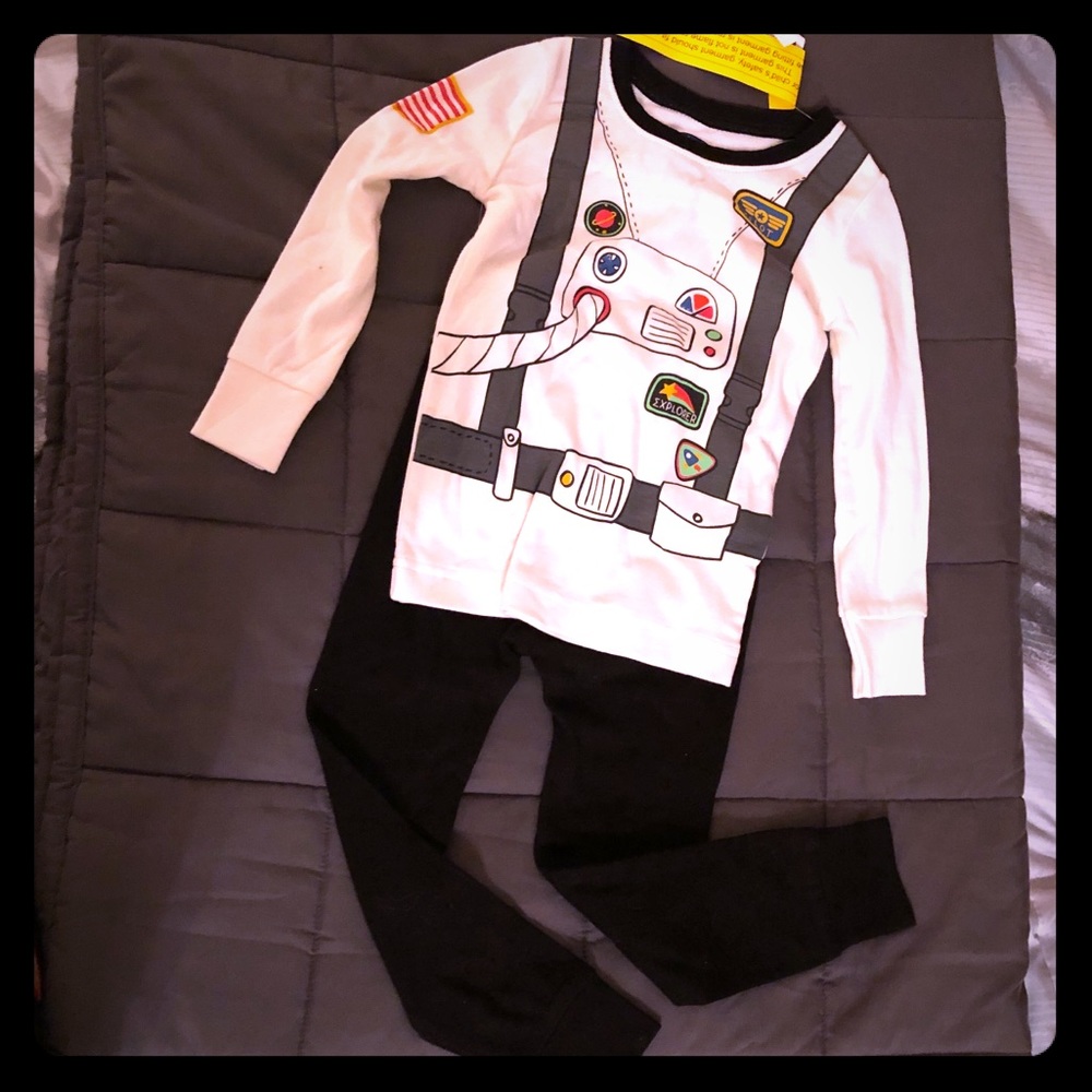 Astronaut pajamas